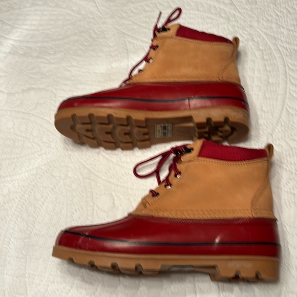 Land’s End Boots - Picture 5 of 7